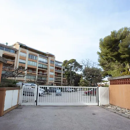 Les Regatiers By Interhome