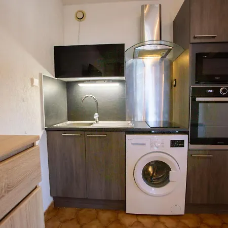 Les Regatiers By Interhome Daire